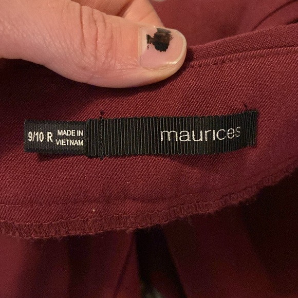 9/10R Maurice’s Red Dress Pants - Picture 4 of 5